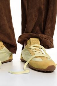 Yellow suede nylon 13 29 sneaker