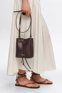 Bolso Chihuahua bucket mini piel chocolate