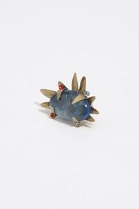 Aged gold blue stone ring