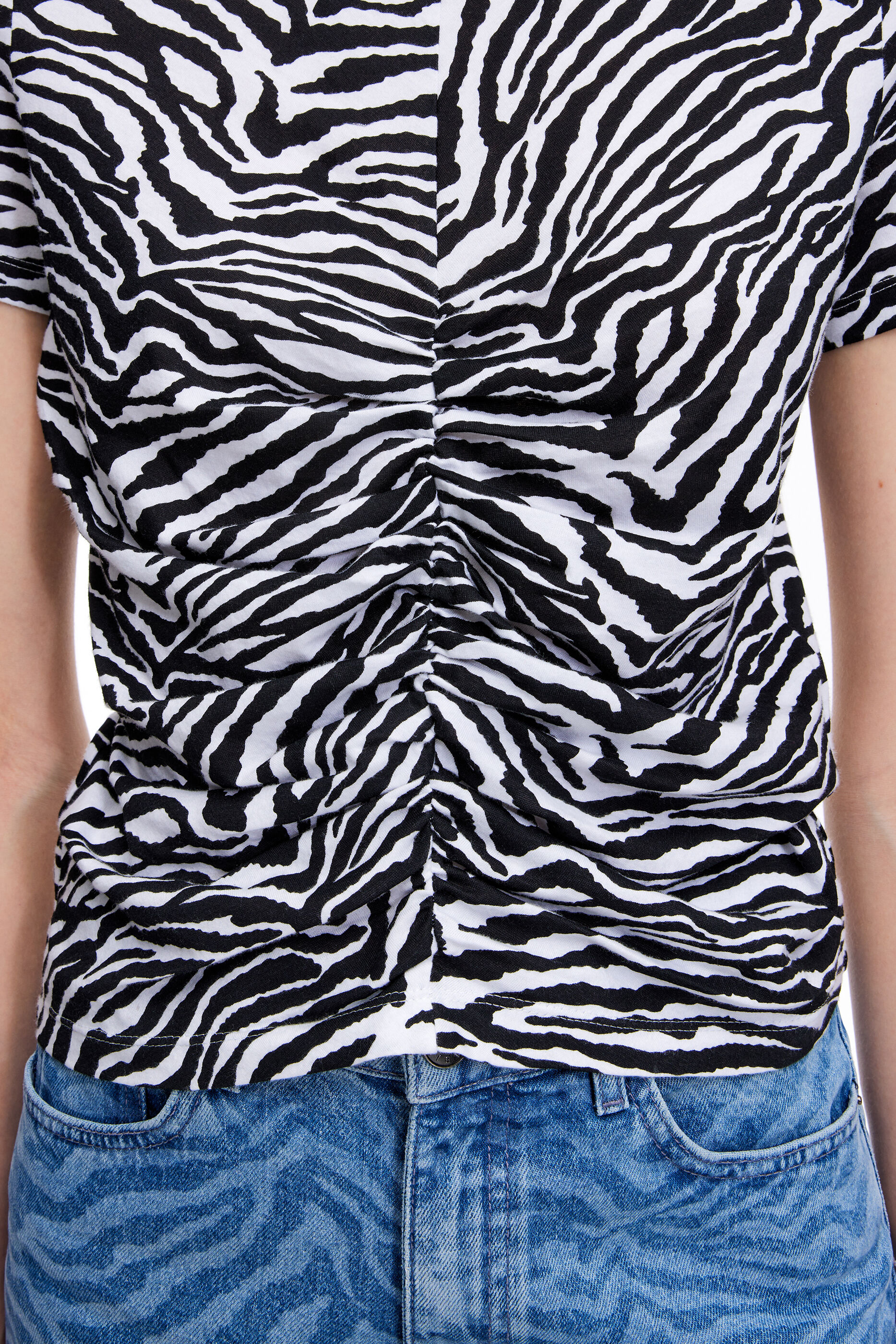 Black Tiger print T-shirt