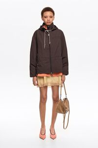 Short, brown fluid A-line trench