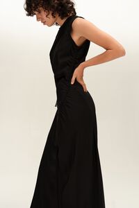 Vestido sisa largo fruncidos negro