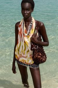 Shell shawl