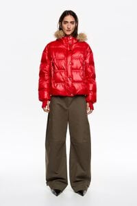 Plum&iacute;fero plum&oacute;n corto capucha pelo rojo