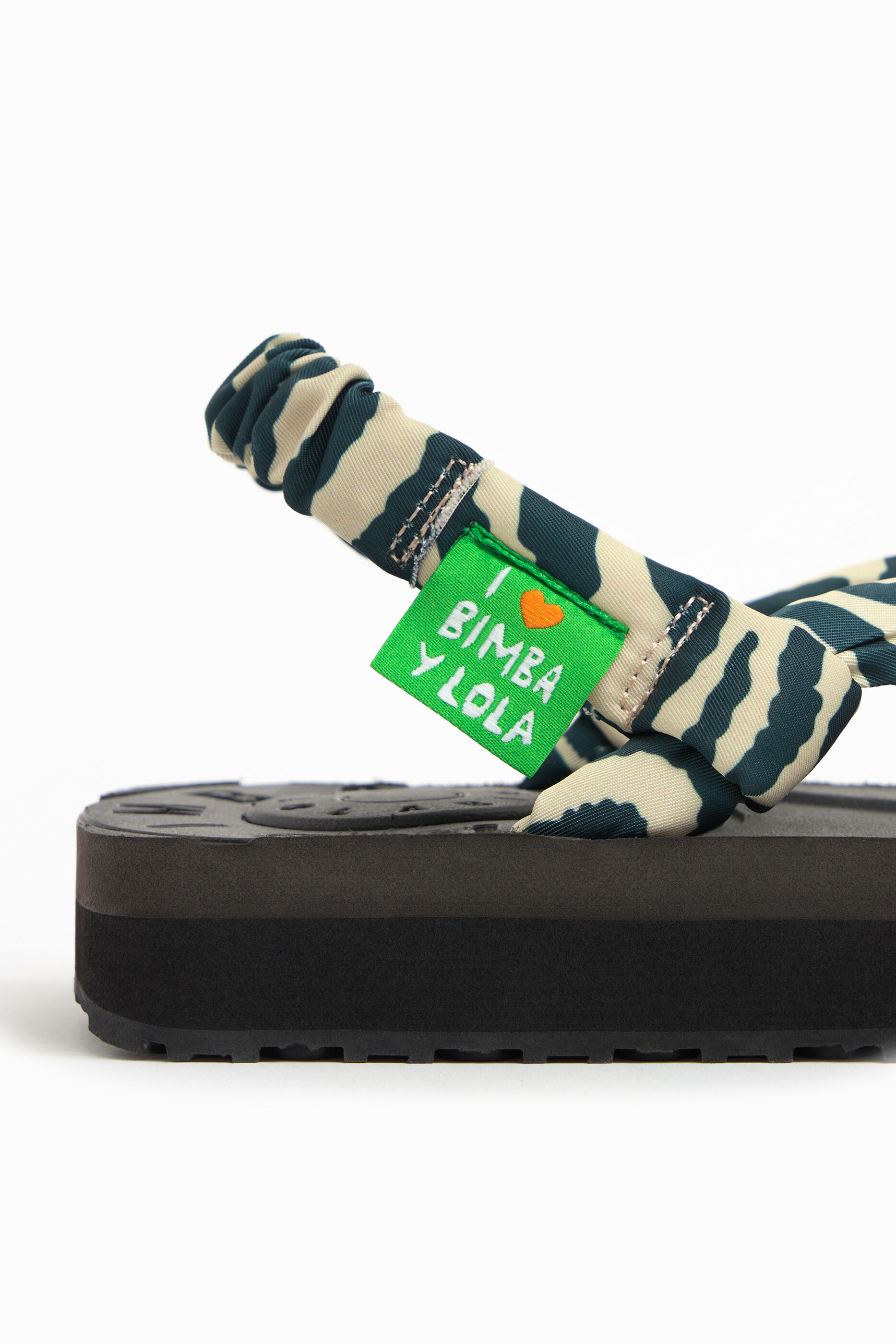 Zapatos de mujer | BIMBA Y LOLA Primavera Verano 2022