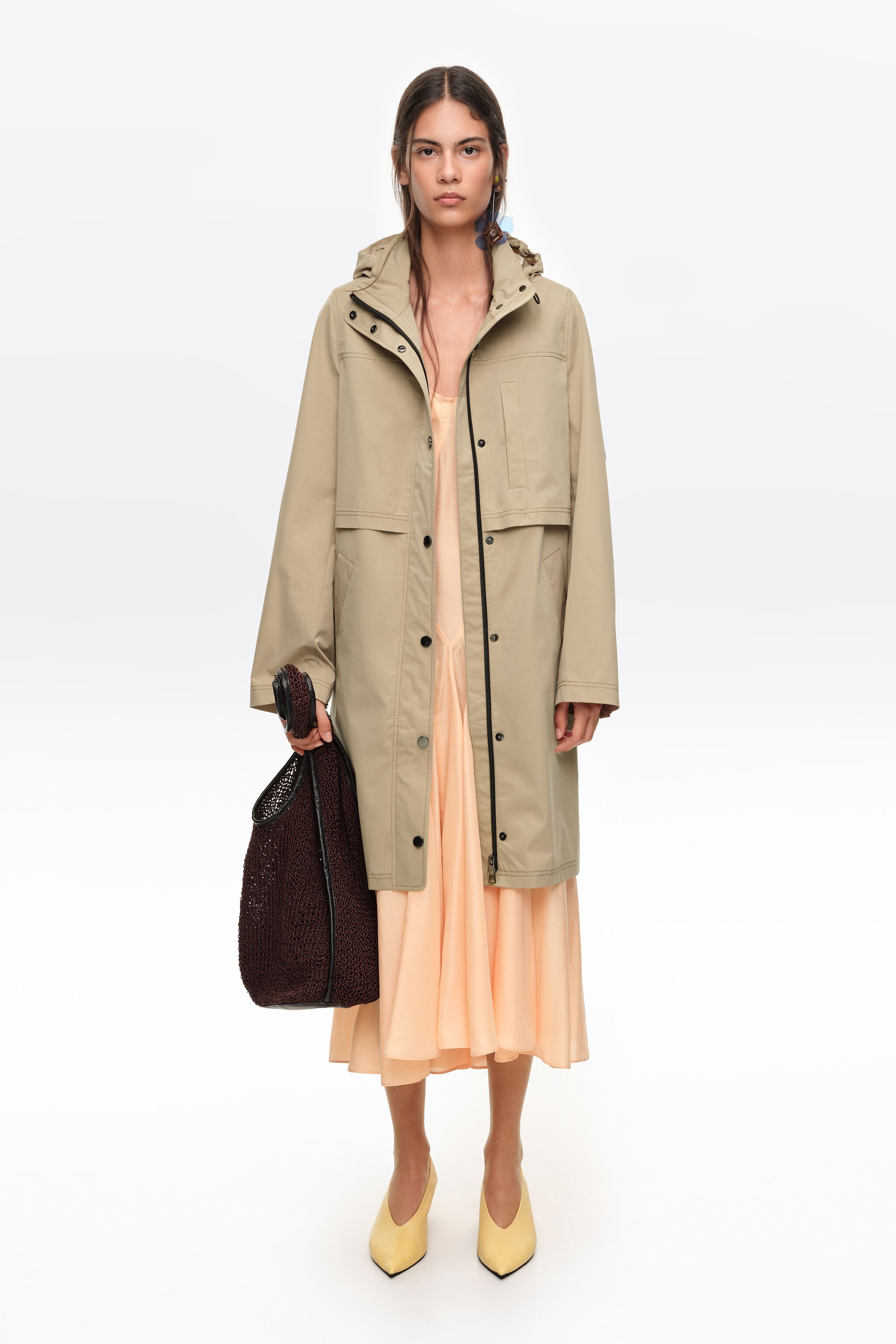 Light camel straight trench