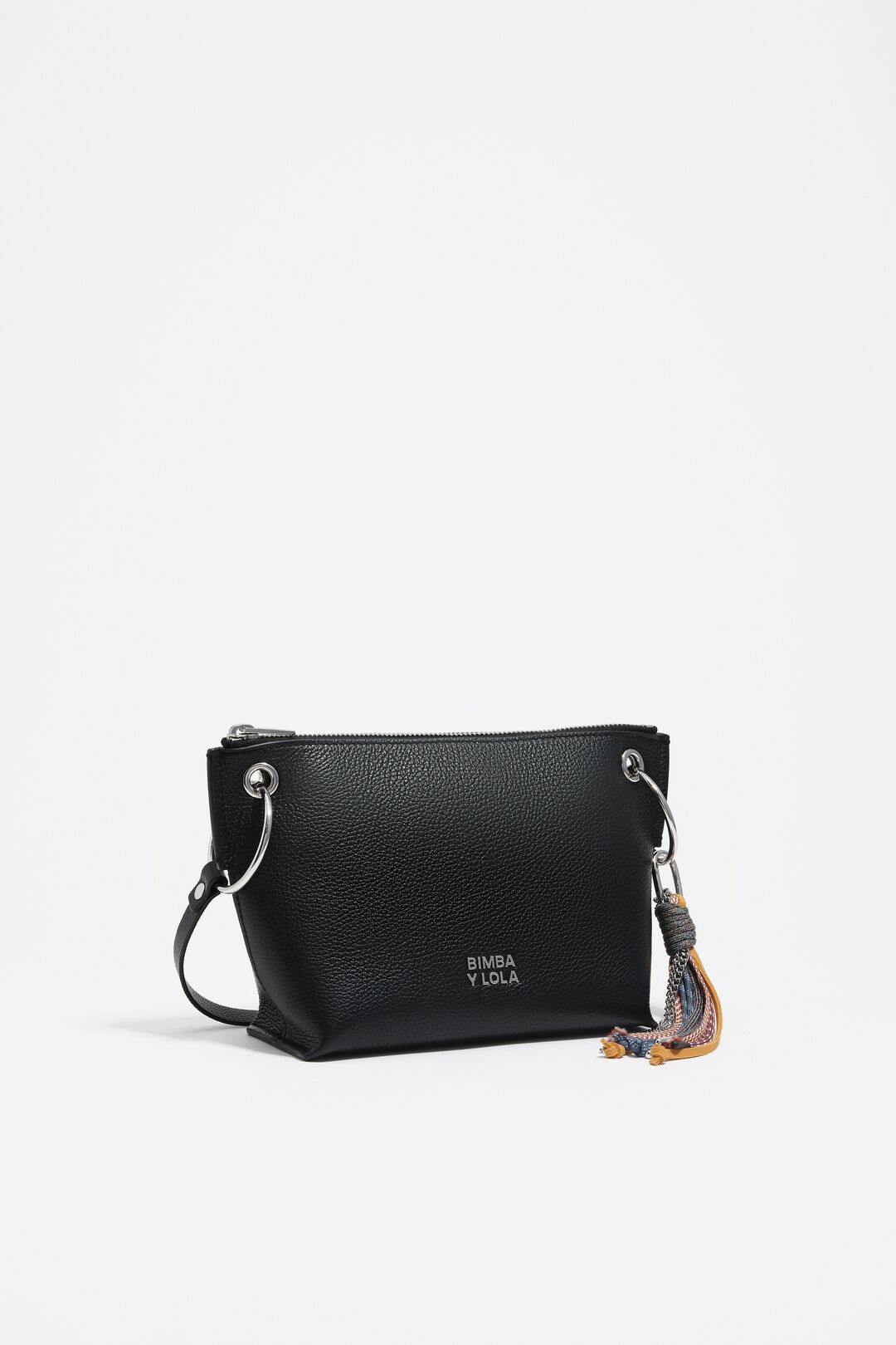 Medium black leather Trapecio bag
