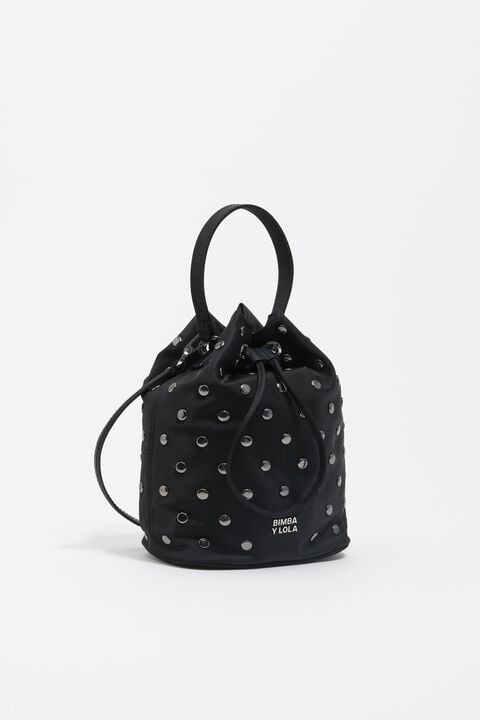 Bolso Bucket mini nylon negro display picture 3
