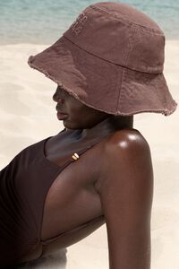 Brown washed canvas hat