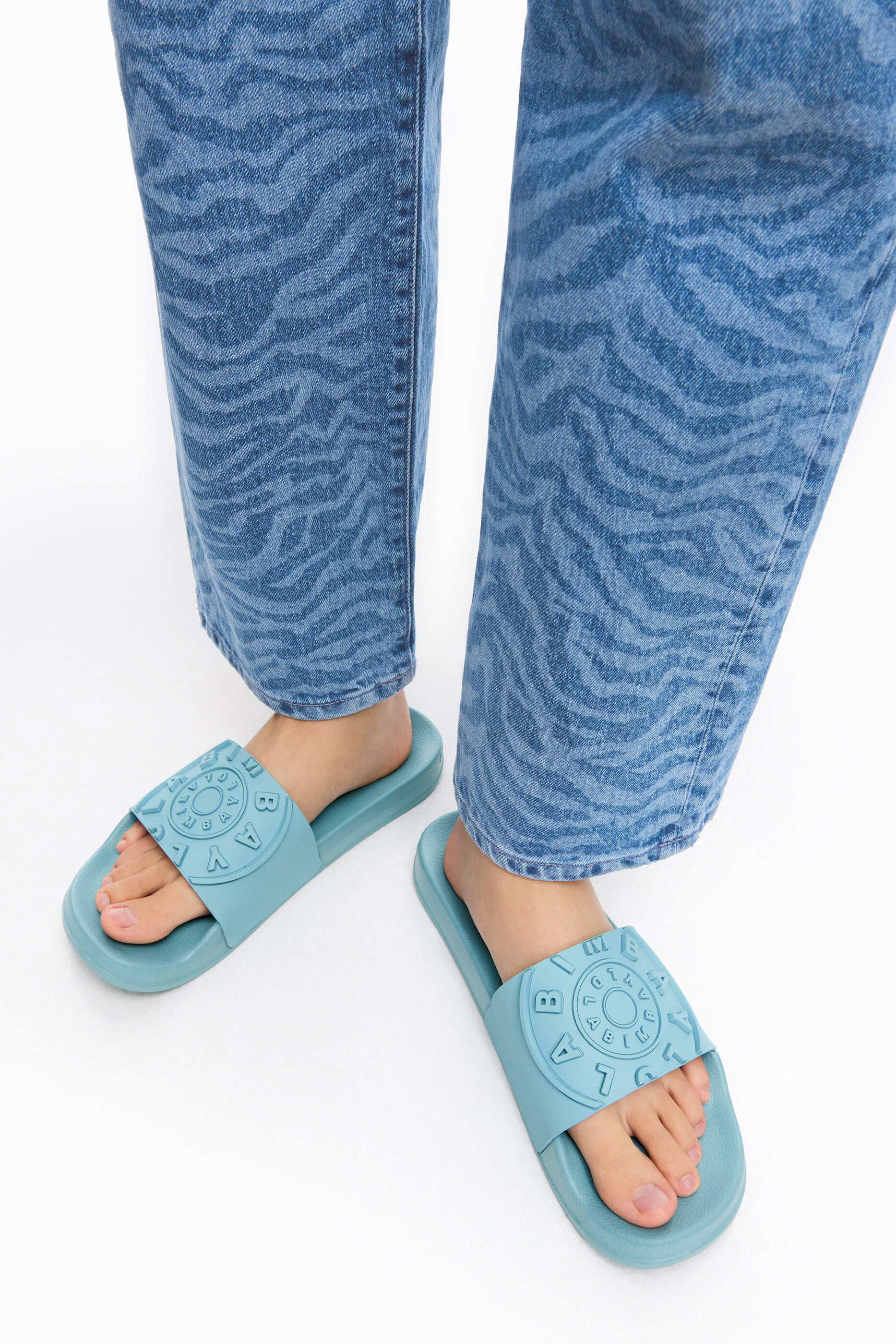 Chanclas de mujer | BIMBA Y LOLA Primavera Verano 2022