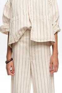 BARREL &ndash; Jeanshose Streifen Cremewei&szlig;