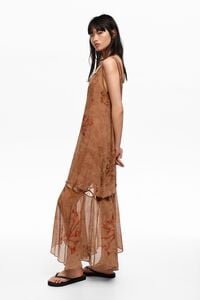 Underwater dress with buttoned hem