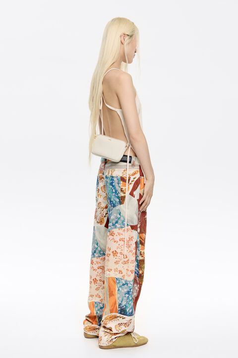 Mini off-white leather crossbody bag Mini off-white leather crossbody bag