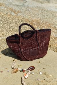 Large plaited raffia bag in walnut