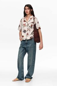 Samba straight shirt with decorative stitching