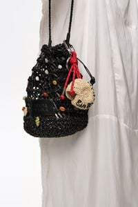 Natural raffia effect seashell key ring