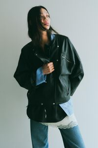 Cazadora cruzada piel negra