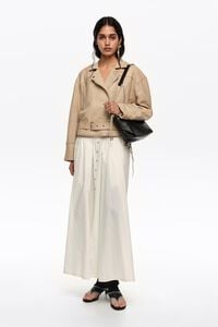 Falda l&iacute;nea A botones marfil