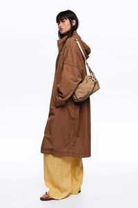 Medium camel crossbody pocket bag