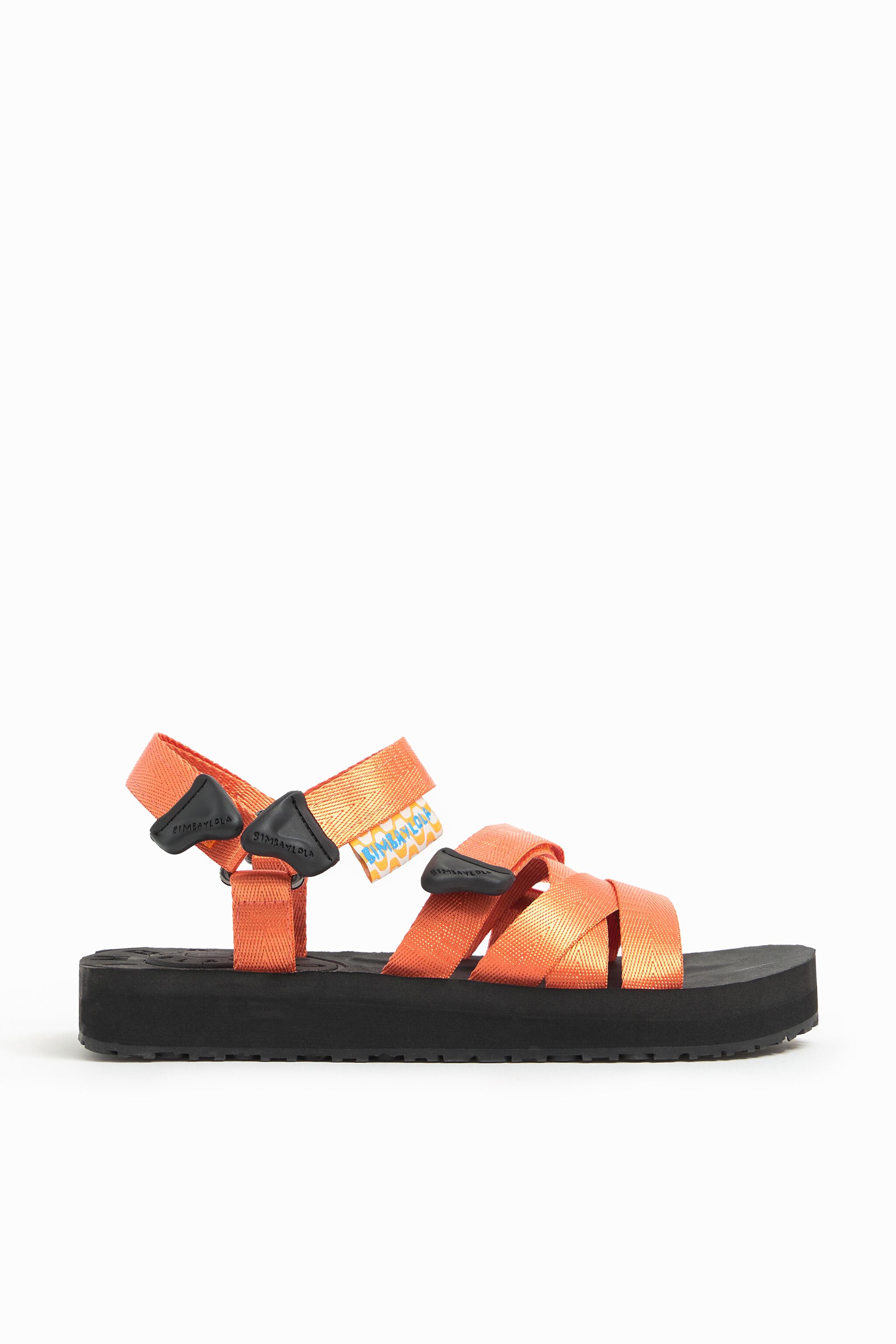 Sandalia plana tiras naranja
