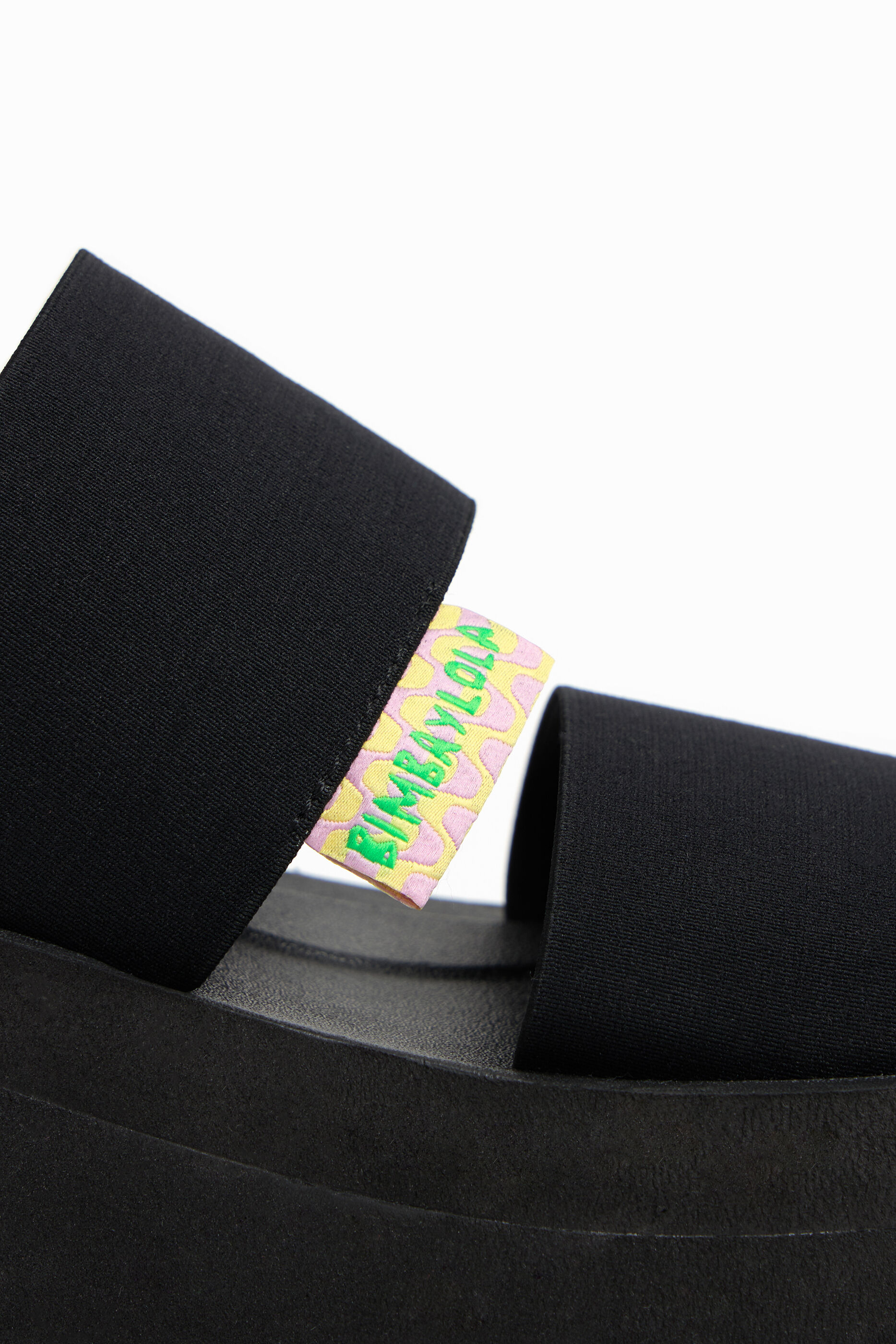 elastic platform sandal