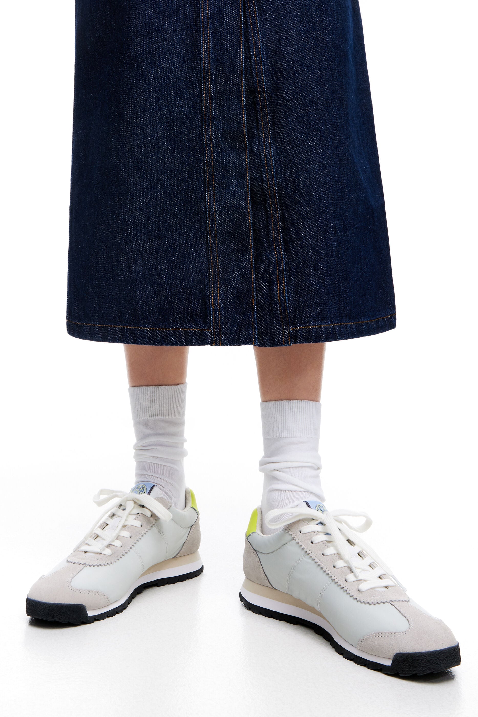 Deportivas y sneakers de mujer | BIMBA Y LOLA Primavera Verano 2022