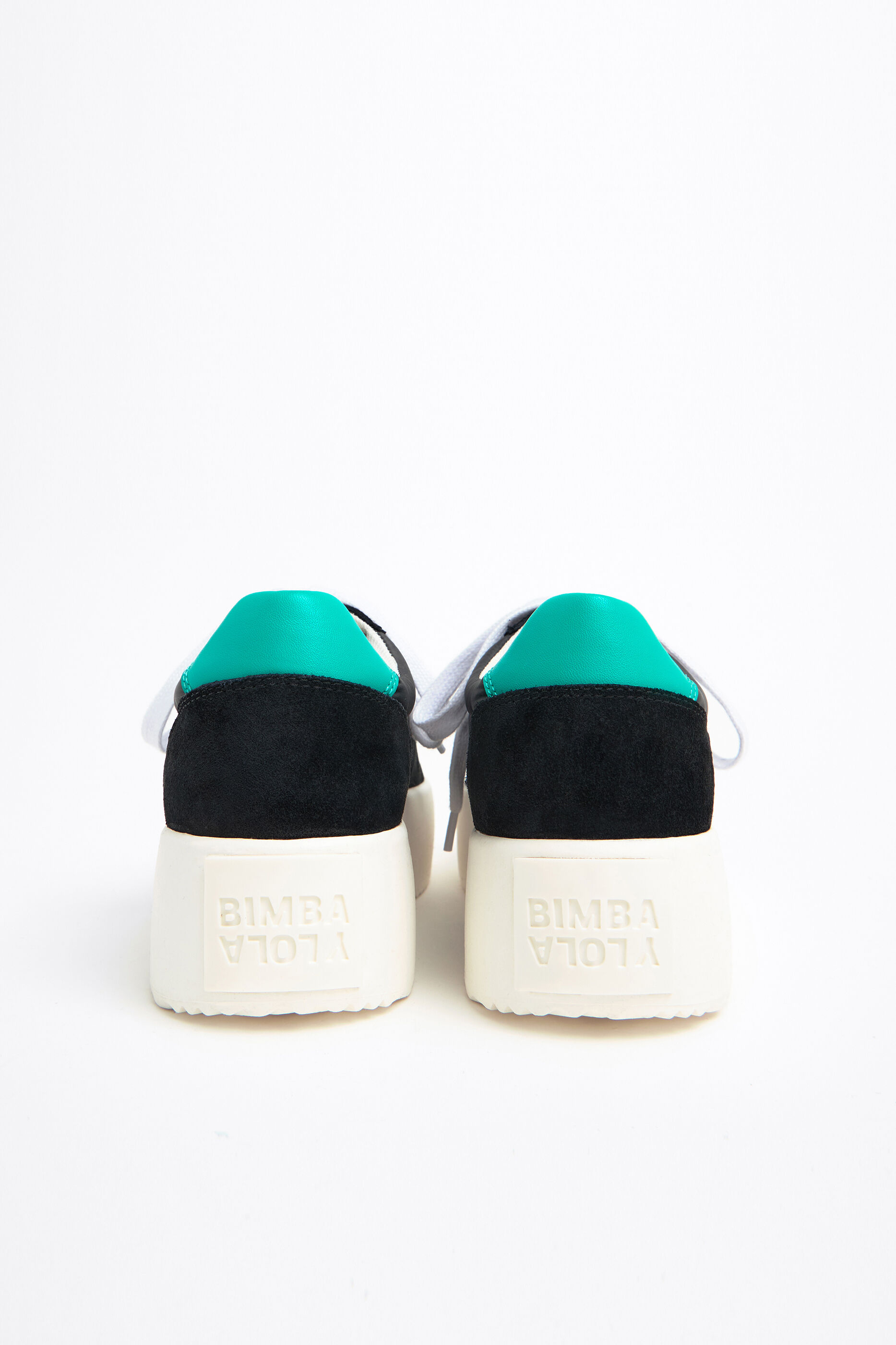 Black platform sneaker
