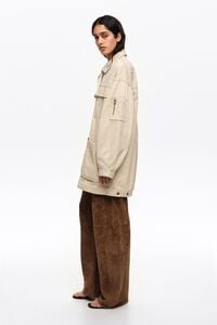 Chaquet&oacute;n multibolsillos algod&oacute;n blanco roto