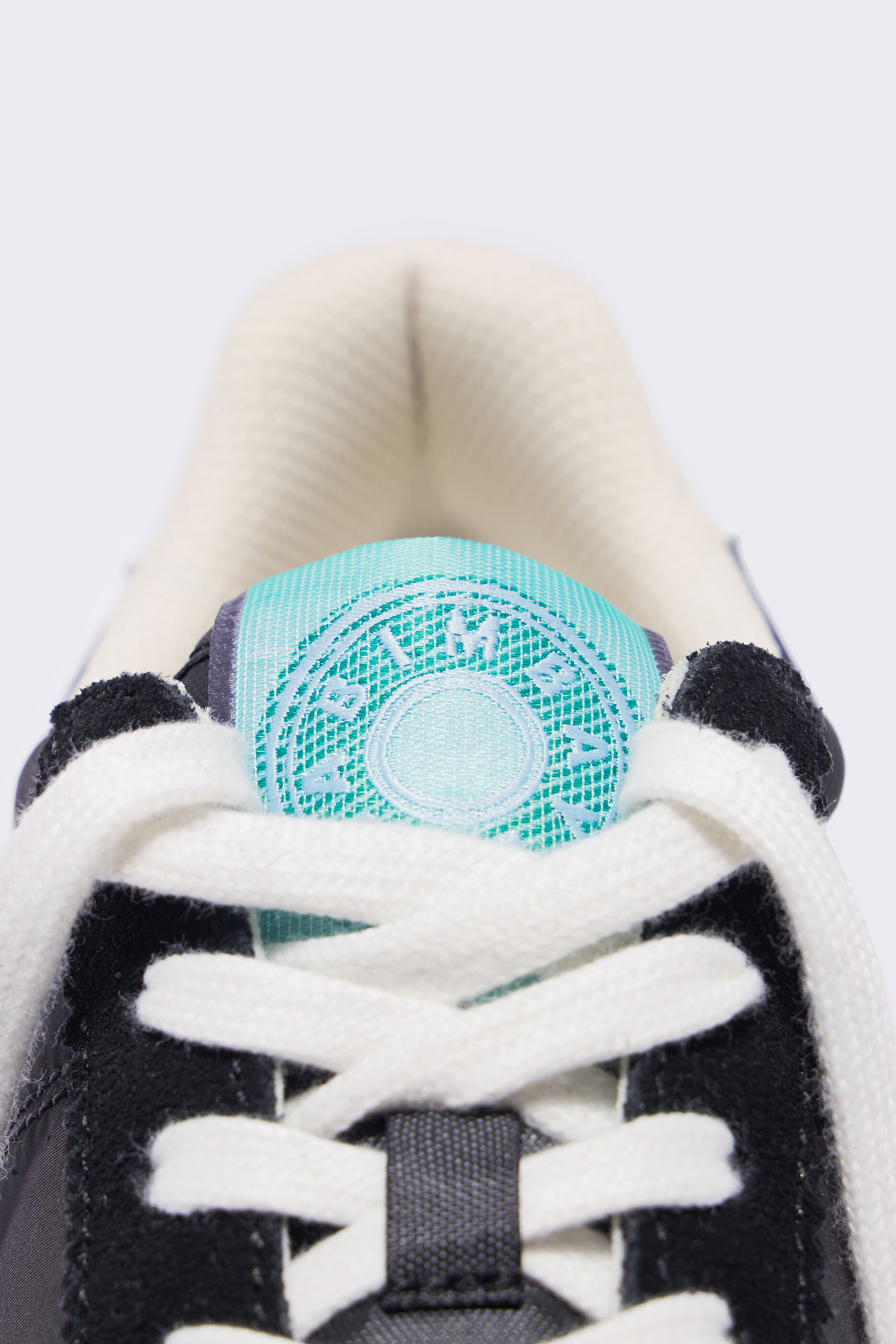 Deportivas y sneakers de mujer | BIMBA Y LOLA Primavera Verano 2022