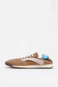 Deportiva 13 06 serraje y nylon miel