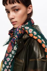 Chal flores acuarela aguamarina