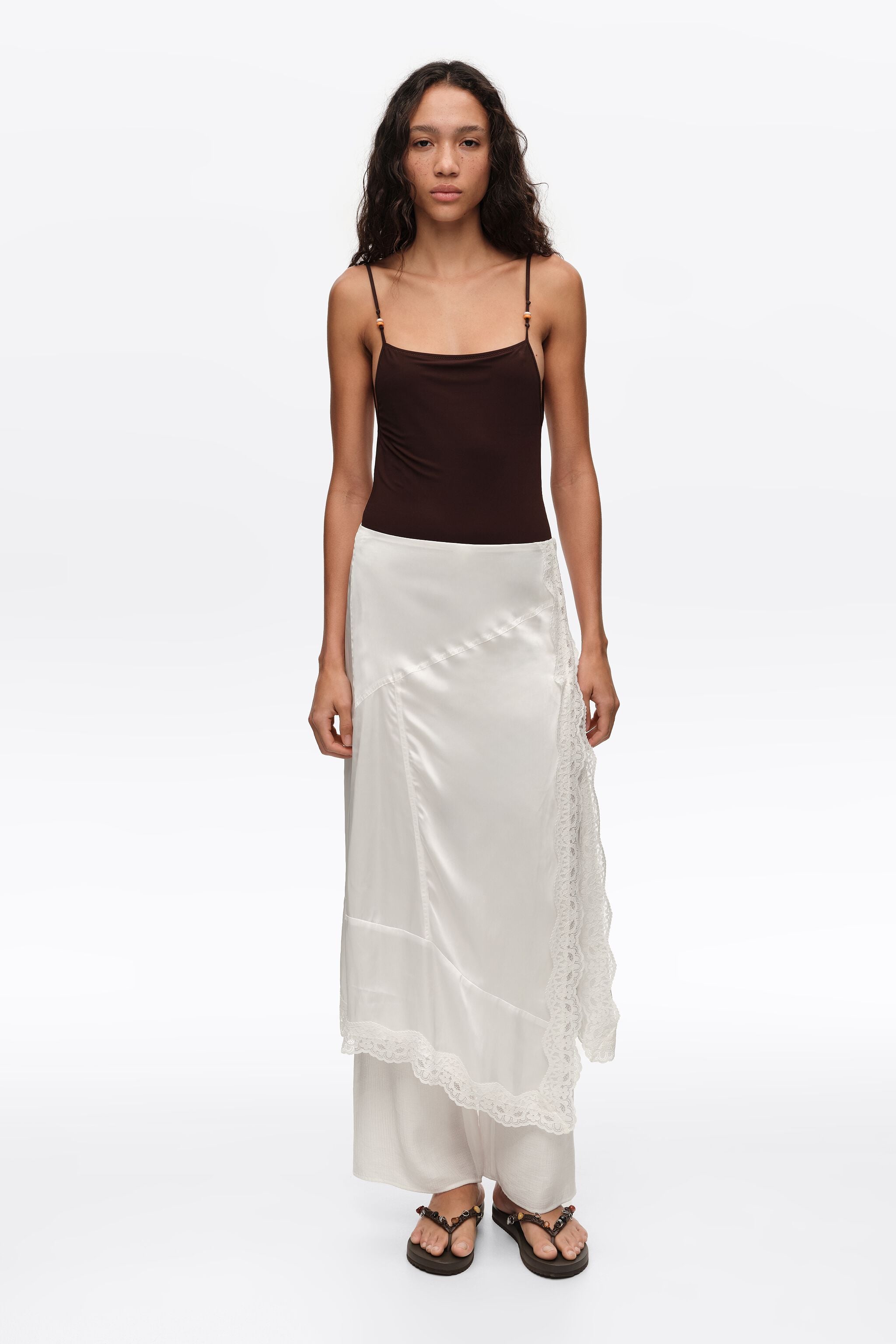 Off-white viscose lace skort
