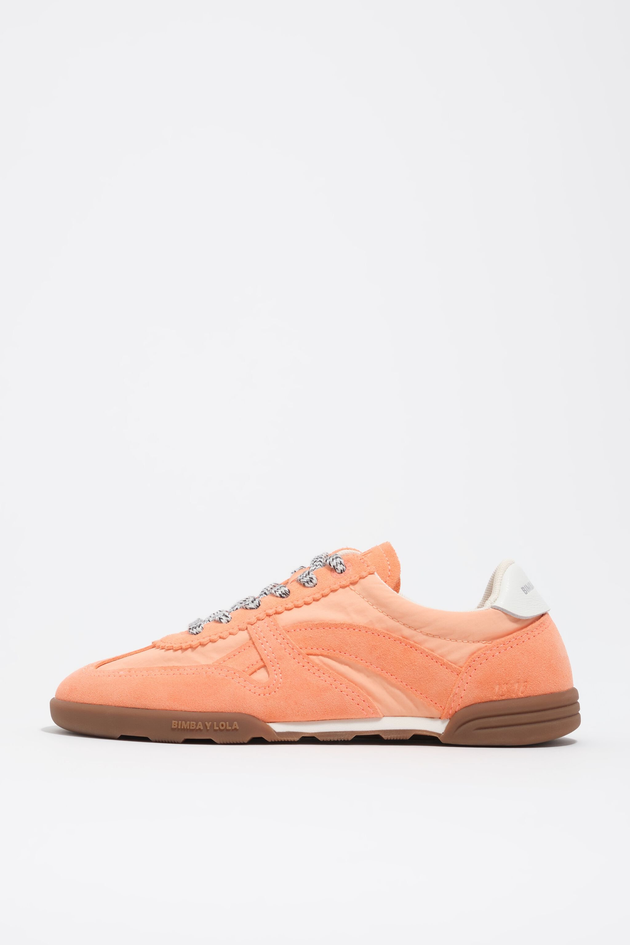 Indoor sneaker splitleer en nylon 13 16 koraalrood