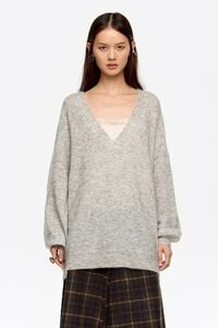 Light gray mohair sweater satin inner top
