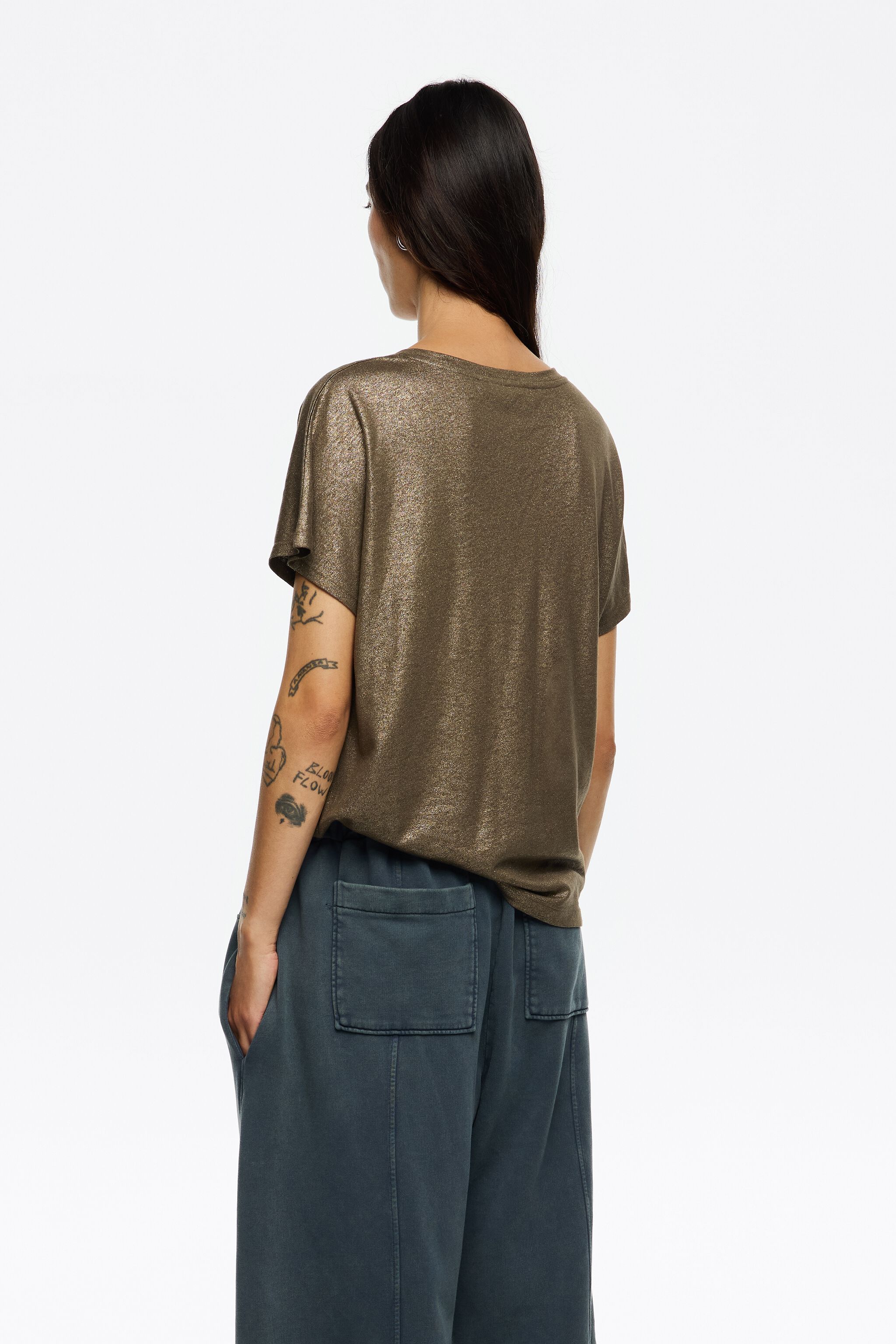 Gold lurex V-neck T-shirt