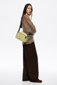 Bolso bandolera Pocket mediano nylon lima pálido