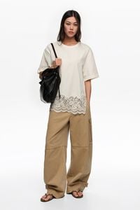 Camiseta oversize encajes marfil