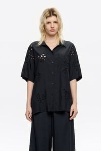 Camisa oversize bordados negra
