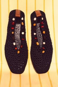 Bailarina crochet negra y piedras naturales