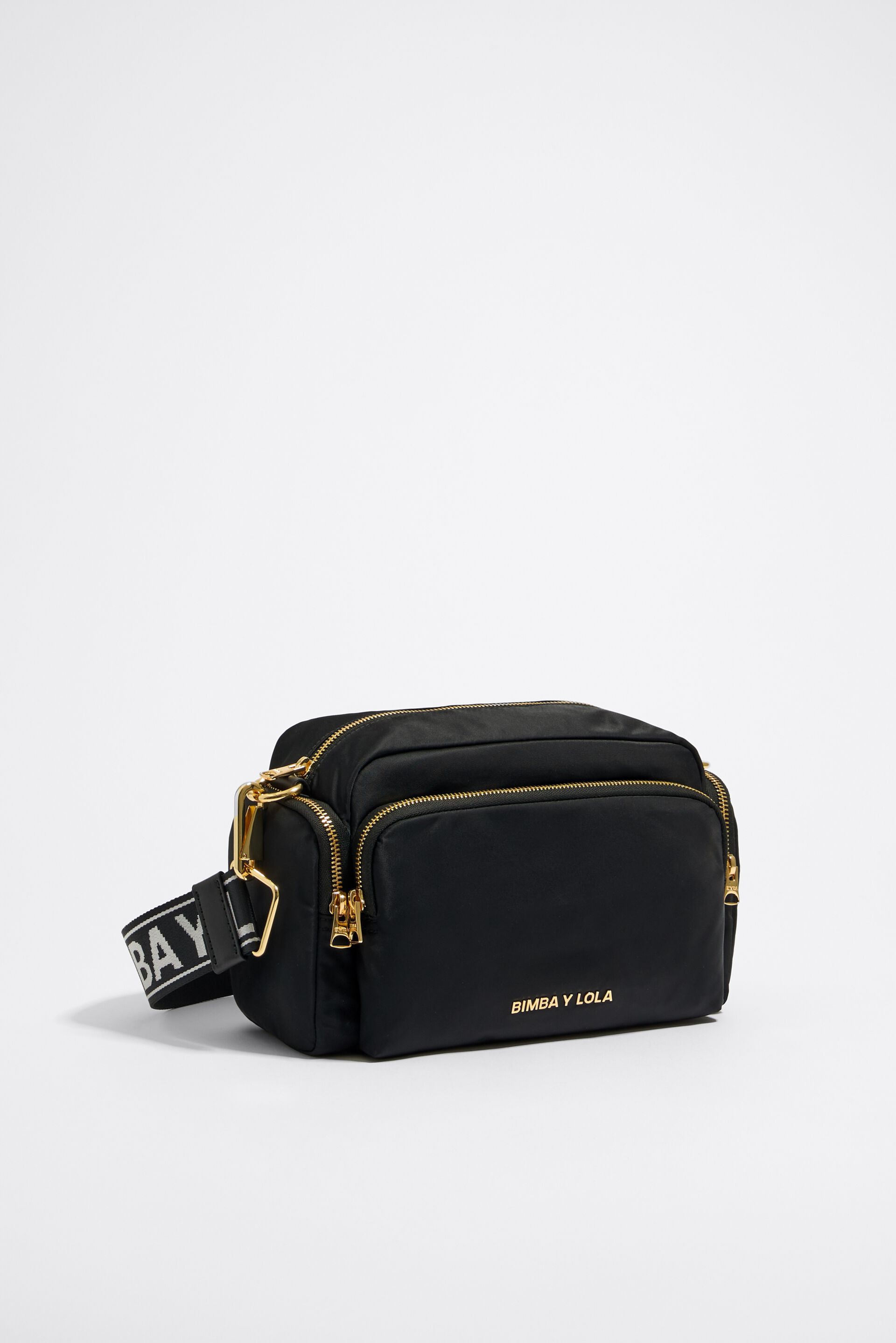 Medium black nylon Pocket bag display picture 3
