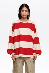 Camiseta oversize rayas rojas