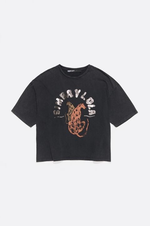 Black logo t-shirt Black logo t-shirt