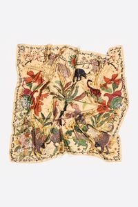 Vanilla jungle scarf