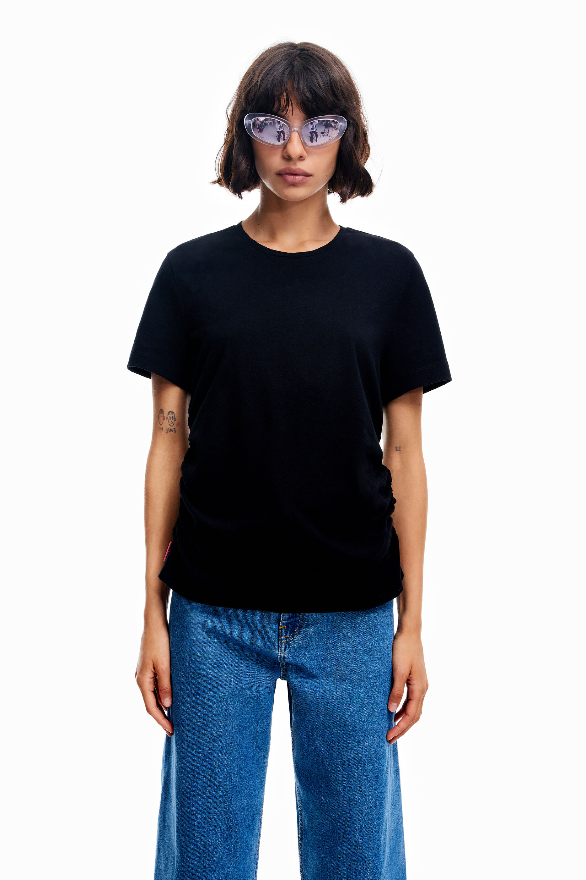 Black ruched T-shirt