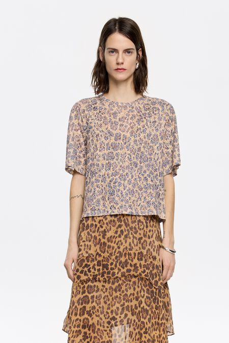 Disco Vibe T. Leopard Print