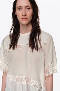Camiseta patchwork encajes marfil