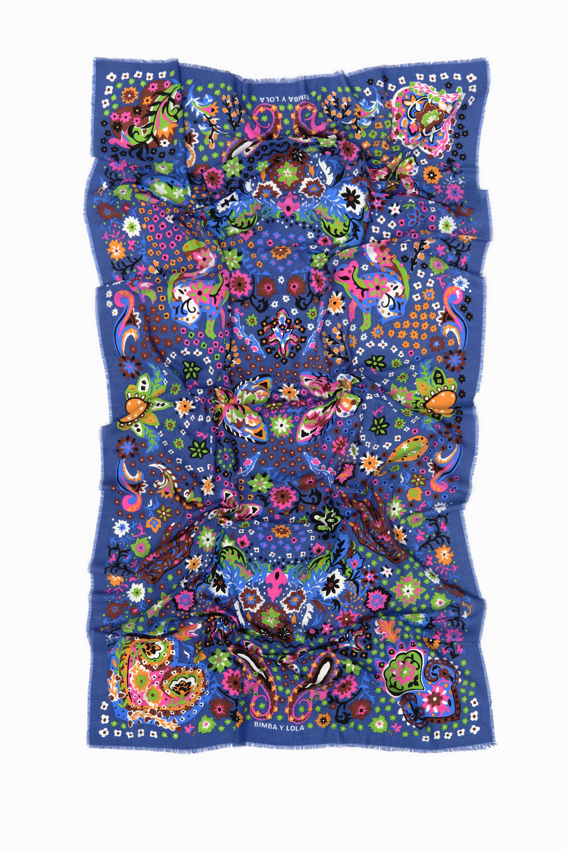 Bufandas, gorros y guantes de mujer | BIMBA Y LOLA Primavera Verano 2022