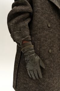 Khaki nylon padded gloves