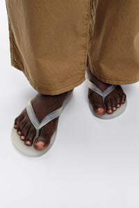 Semi-transparent flip-flop