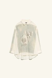 Light gray Chihuahua placement print shirt